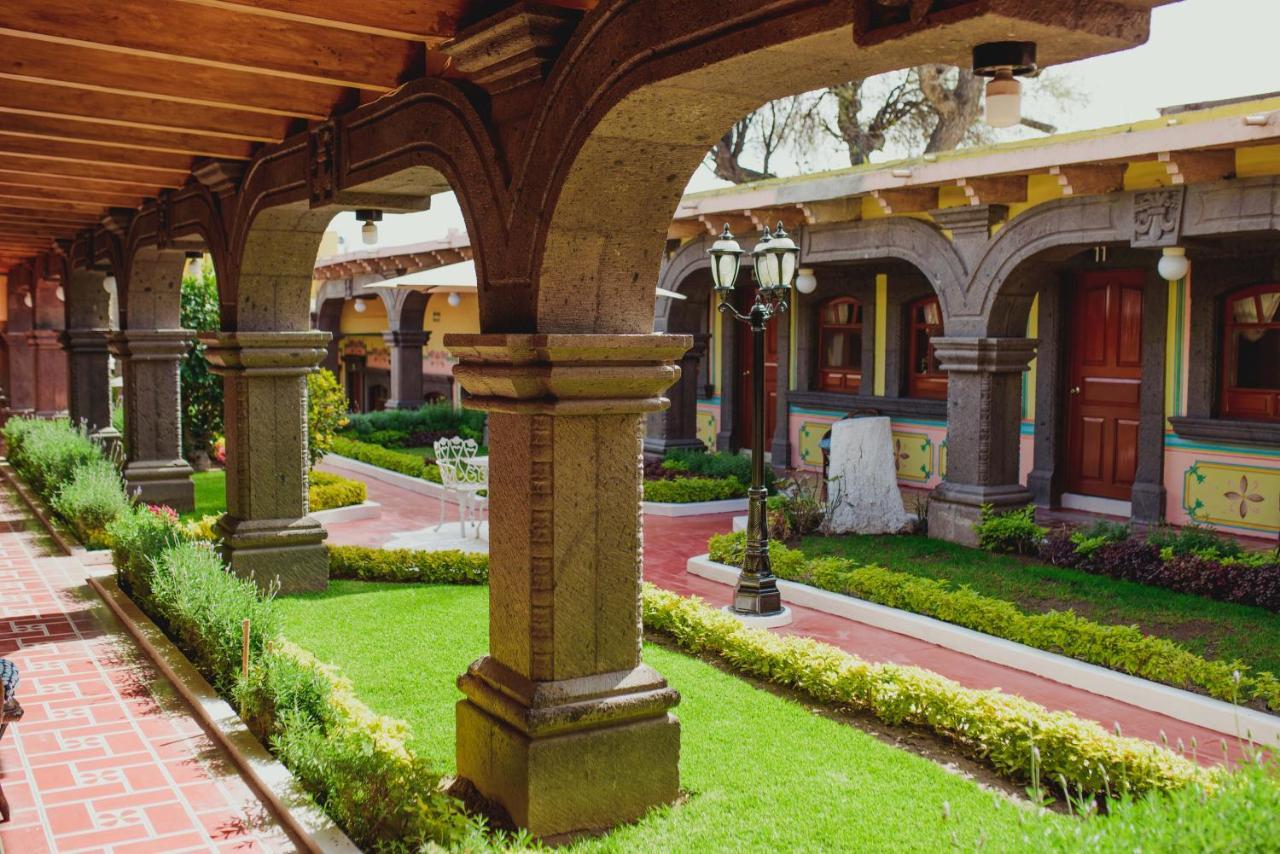 Отель Gran Misiones Текискиапан Экстерьер фото